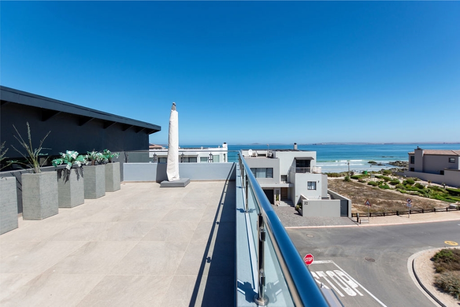 3 Bedroom Property for Sale in Calypso Beach Western Cape